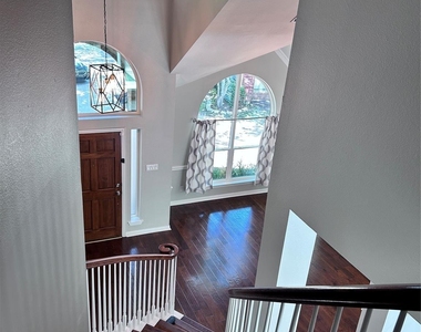 2634 Lakeforest Court - Photo Thumbnail 34