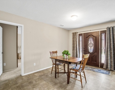 2929 Spotted Fawn Drive - Photo Thumbnail 8