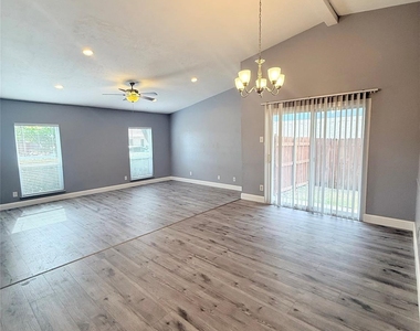 4817 Sprucewood Lane - Photo Thumbnail 1