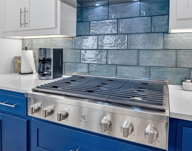 14521 Walsh Avenue - Photo Thumbnail 11