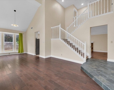 2971 Seguin Trail - Photo Thumbnail 9