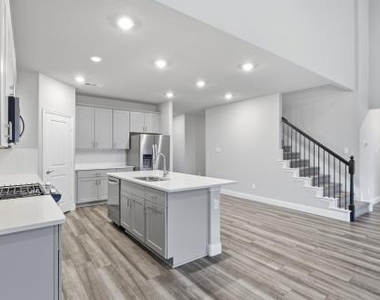 1213 Birchwood Lane - Photo Thumbnail 5