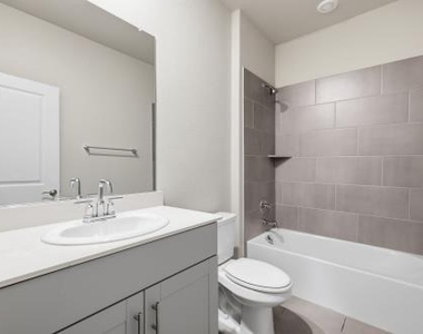 1213 Birchwood Lane - Photo Thumbnail 21