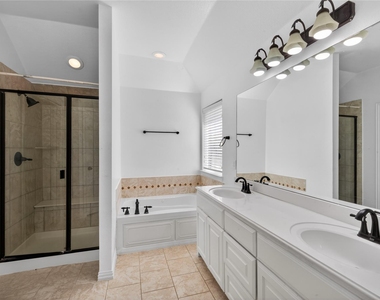 509 Heath Lane - Photo Thumbnail 2