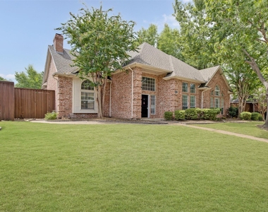 247 Park Valley Drive - Photo Thumbnail 1