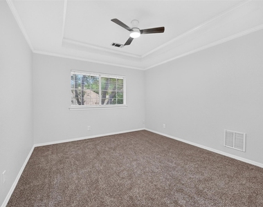 247 Park Valley Drive - Photo Thumbnail 28