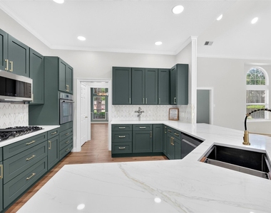 247 Park Valley Drive - Photo Thumbnail 13