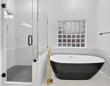 247 Park Valley Drive - Photo Thumbnail 19