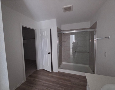837 Breakwater Drive - Photo Thumbnail 15