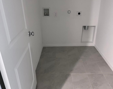 1521 Vattier Street - Photo Thumbnail 12