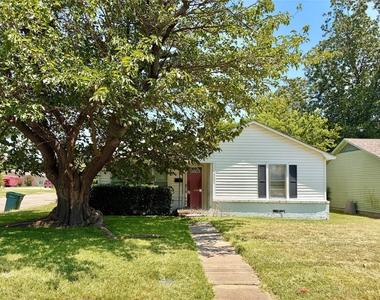2225 N Shannon Street - Photo Thumbnail 15