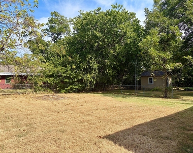 2225 N Shannon Street - Photo Thumbnail 13