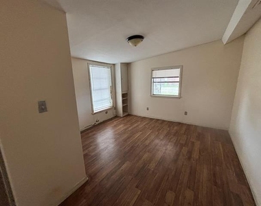 316 Alley Street - Photo Thumbnail 5