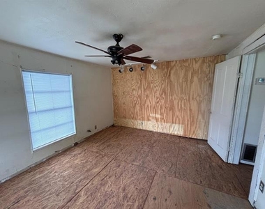 316 Alley Street - Photo Thumbnail 10