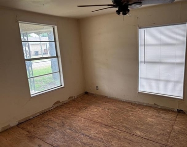 316 Alley Street - Photo Thumbnail 11
