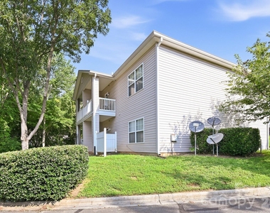 21136 Kimbrough Lane - Photo Thumbnail 9