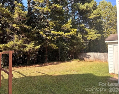 10440 Wilson Glen Drive - Photo Thumbnail 7