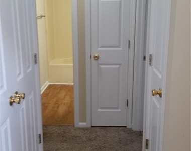 12511 Agate Lane - Photo Thumbnail 19