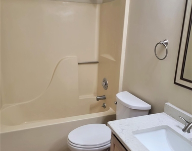 12511 Agate Lane - Photo Thumbnail 23