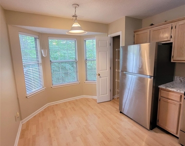 12511 Agate Lane - Photo Thumbnail 3