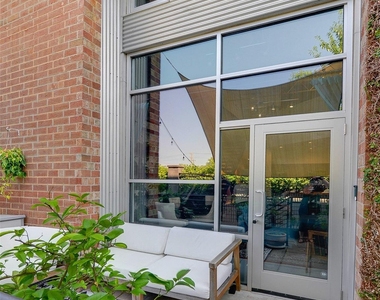 935 Westmere Avenue - Photo Thumbnail 47
