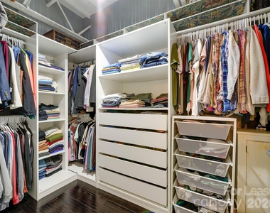 935 Westmere Avenue - Photo Thumbnail 30