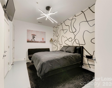 935 Westmere Avenue - Photo Thumbnail 4