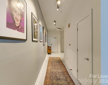 935 Westmere Avenue - Photo Thumbnail 6