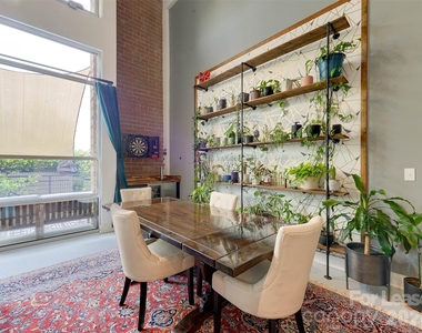 935 Westmere Avenue - Photo Thumbnail 22