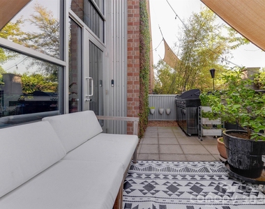 935 Westmere Avenue - Photo Thumbnail 43