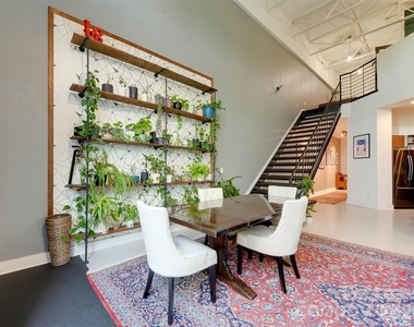 935 Westmere Avenue - Photo Thumbnail 23