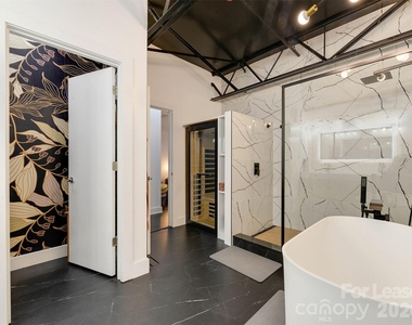 935 Westmere Avenue - Photo Thumbnail 36