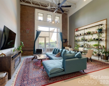 935 Westmere Avenue - Photo Thumbnail 18