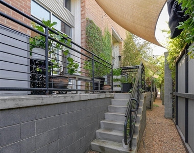 935 Westmere Avenue - Photo Thumbnail 45