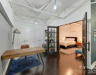 935 Westmere Avenue - Photo Thumbnail 38