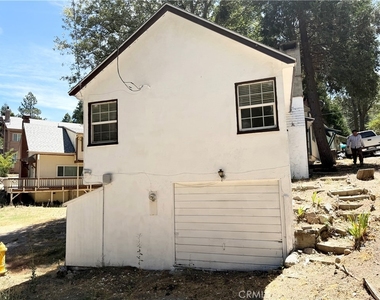 467 Sequoia - Photo Thumbnail 15