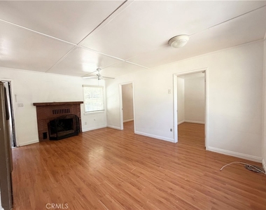 467 Sequoia - Photo Thumbnail 6