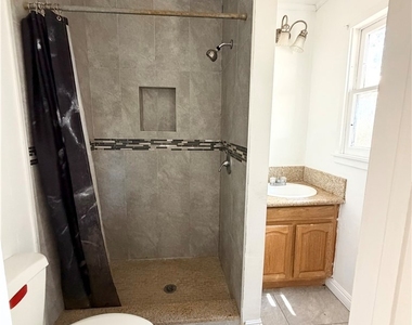 467 Sequoia - Photo Thumbnail 13