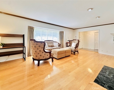 1558 Wembley Road - Photo Thumbnail 3