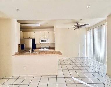 13133 Le Parc Boulevard - Photo Thumbnail 7