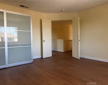 7436 Rutledge Court - Photo Thumbnail 11
