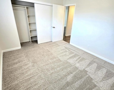 2976 Sherwin Avenue - Photo Thumbnail 11