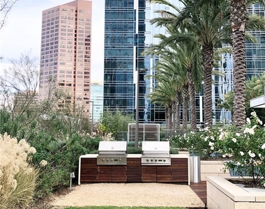 877 Francisco Street - Photo Thumbnail 27