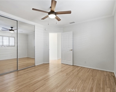 10832 Huston - Photo Thumbnail 29