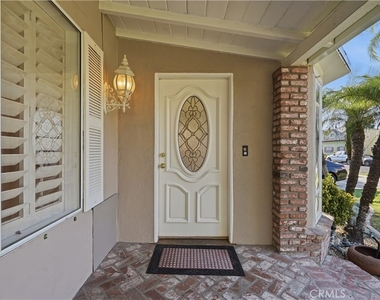 10832 Huston - Photo Thumbnail 5