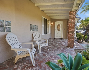 10832 Huston - Photo Thumbnail 4