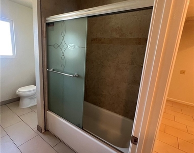 44558 Stanridge Avenue - Photo Thumbnail 5