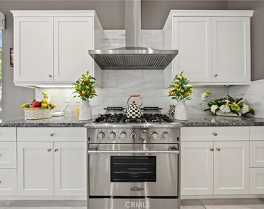 27681 Turnleaf Court - Photo Thumbnail 5