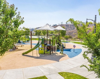27681 Turnleaf Court - Photo Thumbnail 42