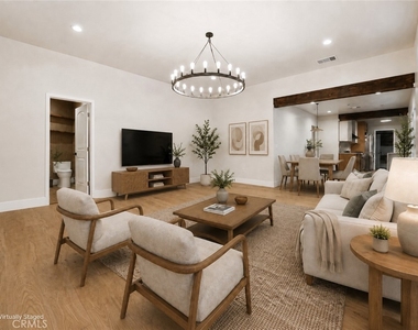 3432 Larissa - Photo Thumbnail 2